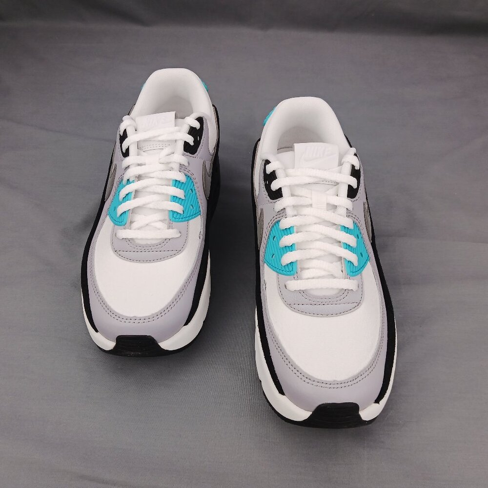 Nike Air Max 90 LV8 Women's Sneakers White Smoke Grey Shoes FD4328 103 Sizes 7-9 - Picture 3 of 7